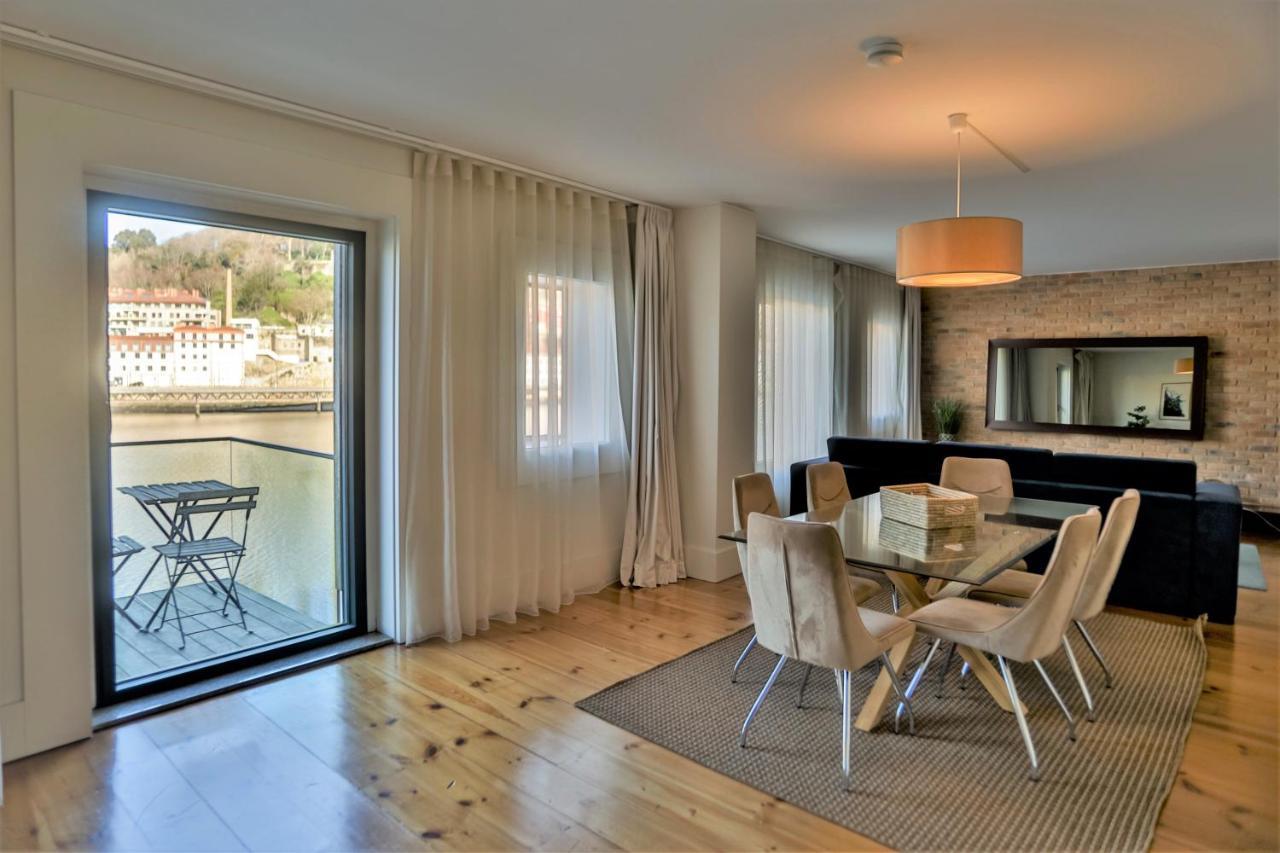 Douro Triplex - Destilaria Residence By Porto City Hosts ヴィラ・ノヴァ・デ・ガイア エクステリア 写真
