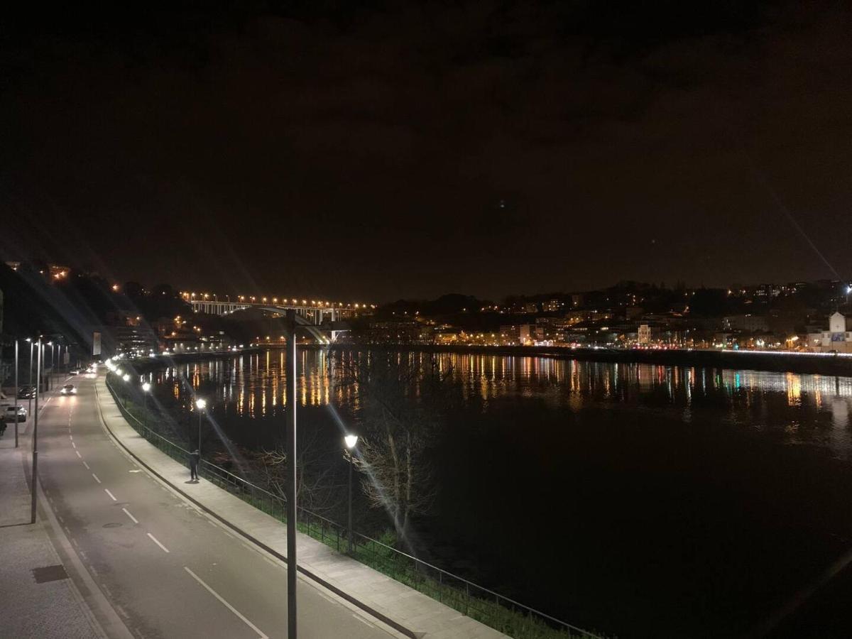 Douro Triplex - Destilaria Residence By Porto City Hosts ヴィラ・ノヴァ・デ・ガイア エクステリア 写真