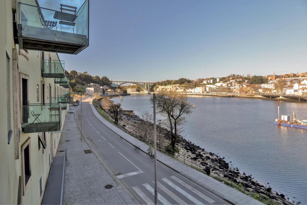 Douro Triplex - Destilaria Residence By Porto City Hosts ヴィラ・ノヴァ・デ・ガイア エクステリア 写真