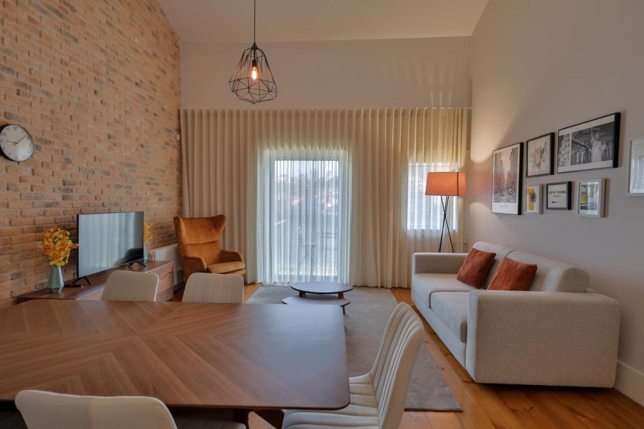 Douro Triplex - Destilaria Residence By Porto City Hosts ヴィラ・ノヴァ・デ・ガイア エクステリア 写真